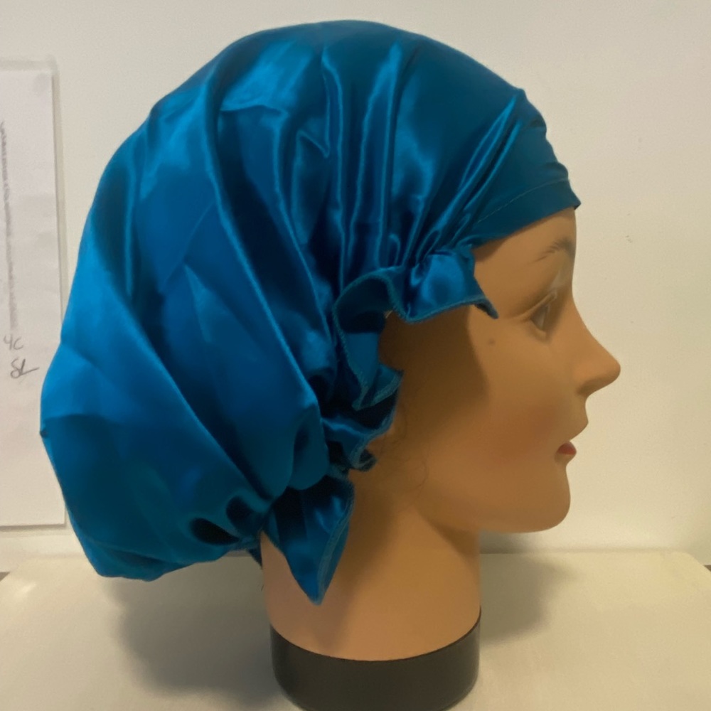 100% Mulberry Silk Bonnet 22 Momme With Free Pouch